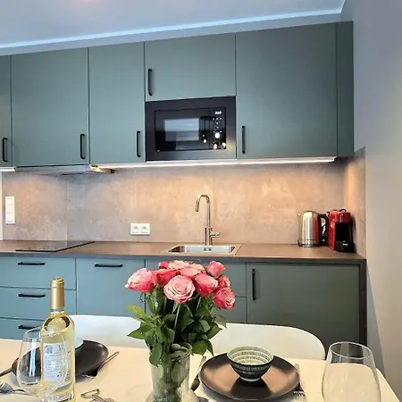 Zlota Plaza By Triapart *